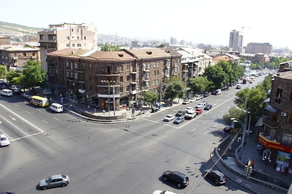 Yerevan-Sky With Terrace חדר תמונה